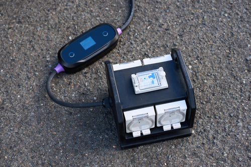 V2L-Ultra 6.6kW Discharge Adaptor With Weather-Proof Power Board for All Brands
